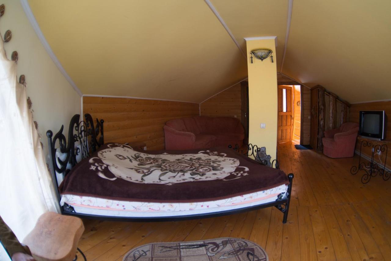 Садиба Вежа Verkhovyna Exterior foto